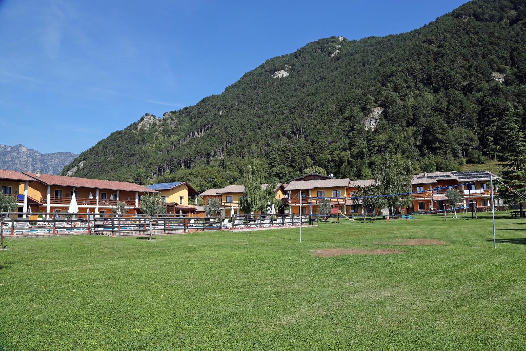 Hotel Residence La Pertica Tremosine Exterior photo